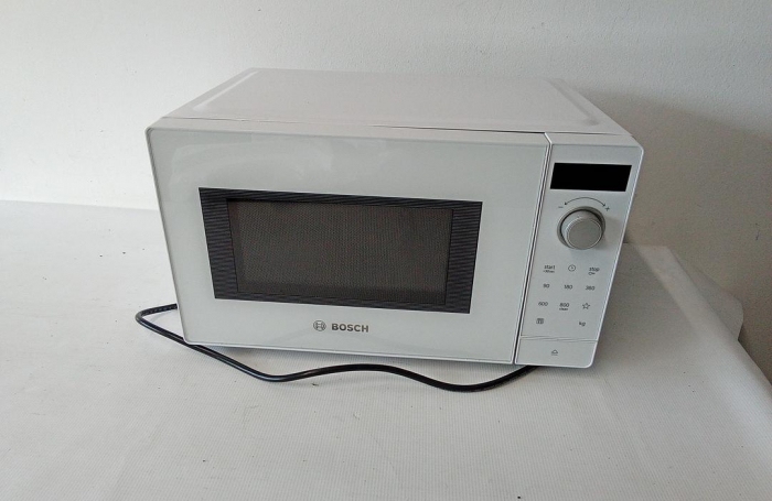 Cuptor cu microunde Bosch FFL023MW0 Seria 2, 26 x 44 cm, 800 W [2]