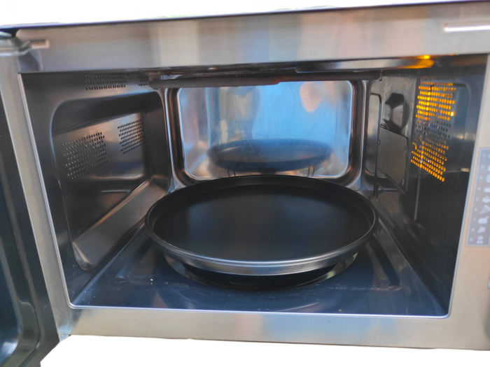Cuptor cu microunde Cecotec Convection 2500 cu grătar, putere 900 W, grătar 1950 W, capacitate 25 litri, 8 funcții, afișaj LED [4]