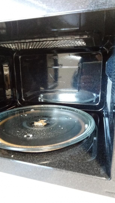 Cuptor cu microunde Cecotec ProClean 6110, 23L, 6 nivele, microunde 800 W și grătar 1000 W [5]