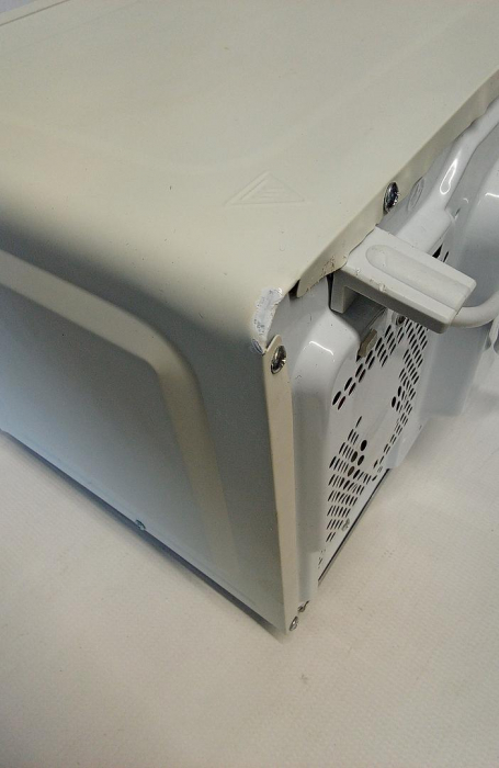 Cuptor cu microunde digital Swan Nordic, 20L, 6 trepte de funcționare, putere 800W, temporizator 30 minute, mod dezghețare, efect lemn, alb mat [4]