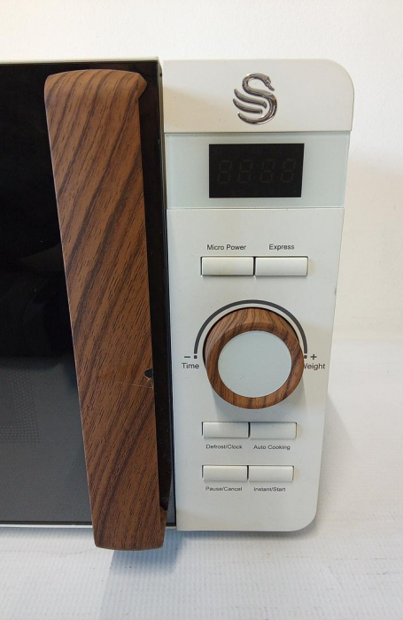 Cuptor cu microunde digital Swan Nordic, 20L, 6 trepte de funcționare, putere 800W, temporizator 30 minute, mod dezghețare, efect lemn, alb mat [3]