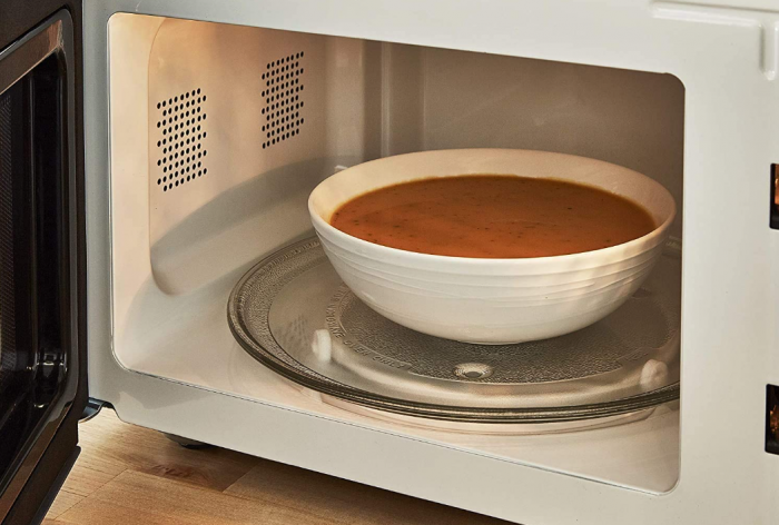 Cuptor cu microunde digital Swan Nordic, 20L, 6 trepte de funcționare, putere 800W, temporizator 30 minute, mod dezghețare, efect lemn, alb mat [6]