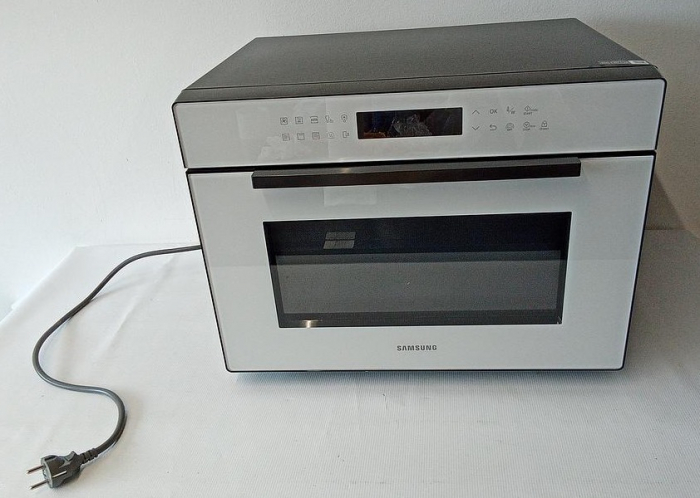 Cuptor cu microunde Samsung MC35R8058CE/ET, 900 W + 1450 W, 35 l [2]