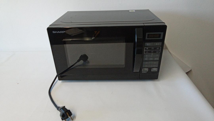 Cuptor cu microunde Sharp R642BKW 2 în 1 cu grătar, 20 L, negru [2]