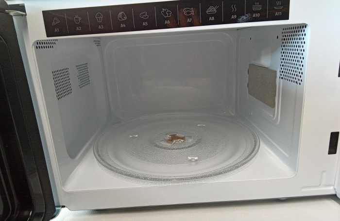 Cuptor microunde GORENJE MO20A3W, 20l, 800W, alb [3]