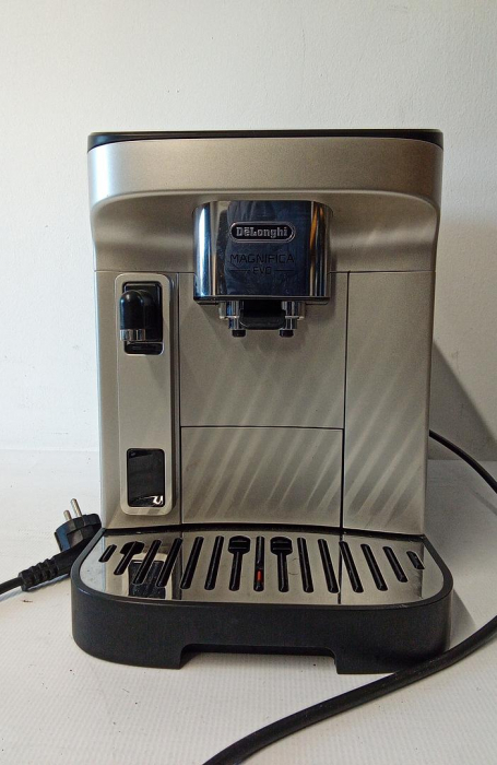 Espressor automat DELONGHI Magnifica Evo ECAM 290.61.B, 1.8l, 1450W, 15 bar, negru [3]
