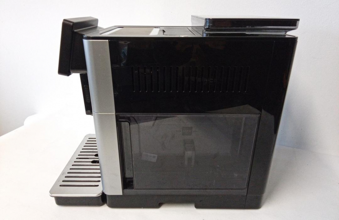 Espressor automat DELONGHI PrimaDonna Soul ECAM610.55.SB, 2.2l, 1450W, 19 bar [3]