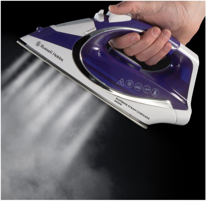 Fier de calcat cu abur fara fir Russell Hobbs Supreme Steam, 2400W, 135 g/min abur suplimentar, 300 ml, talpa ceramica [2]