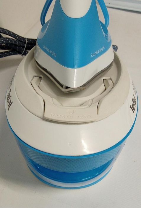 Fier de calcat de abur Tefal SV8002 Express Airglide, 2800 W, Talpa Durilium, 5,9 bar [4]