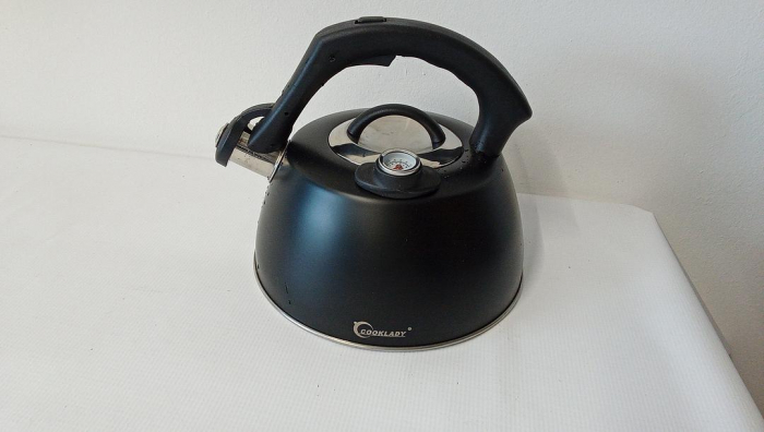 Fierbător cu fluier, oțel inoxidabil 2,5 L, potrivit pentru toate tipurile de plite/aragaz, inclusiv cu inducție [2]