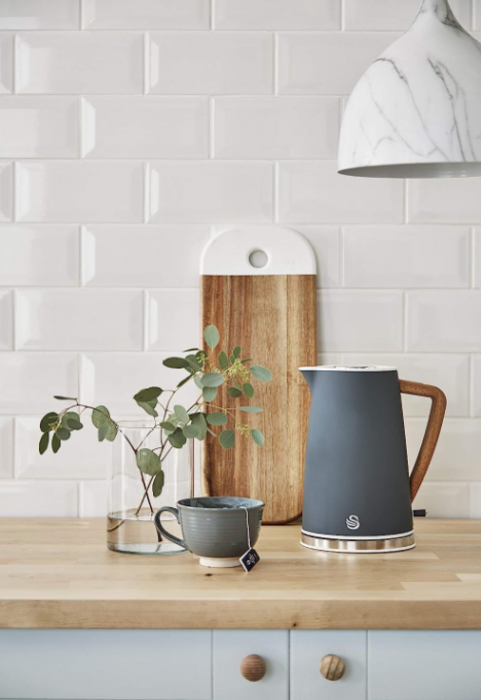 Fierbător electric fără fir ultra rapid Swan Nordic Design modern 1.7L 2200W [11]