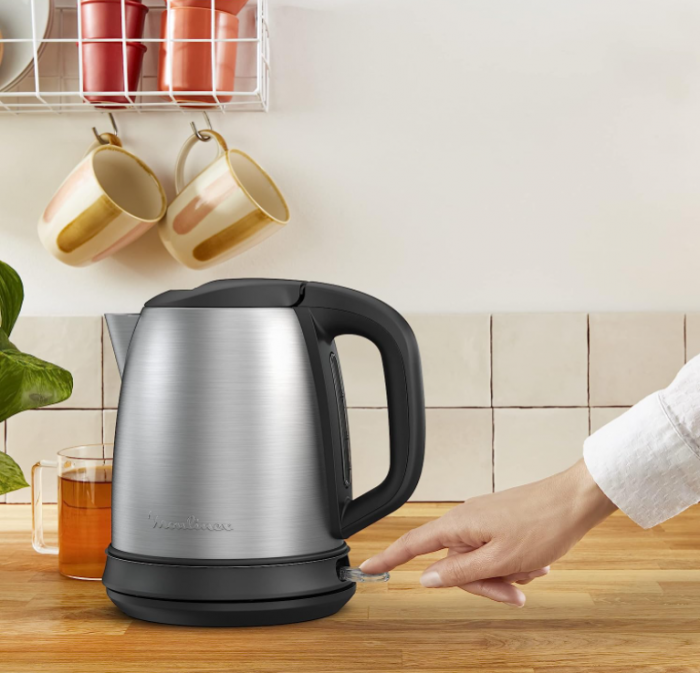 Fierbător electric Moulinex Subito 4, 1.7 L, Putere 2400 W, Culoare Negru [4]