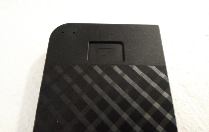 HDD extern Verbatim Secure Fingerprint 2TB, cu acces amprenta, USB 3.1 Type-C, Negru [4]