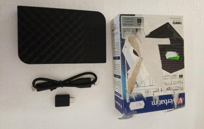 HDD extern Verbatim Secure Fingerprint 2TB, cu acces amprenta, USB 3.1 Type-C, Negru [3]