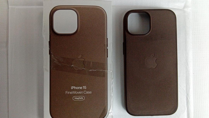Husă telefon pentru Apple iPhone 15 FineWoven cu MagSafe, Taupe [2]