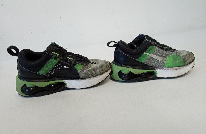 Încălțăminte sport pentru copii Nike Air Max 2021 DB1109-004, negru/verde/gri, marime 27.5 [2]