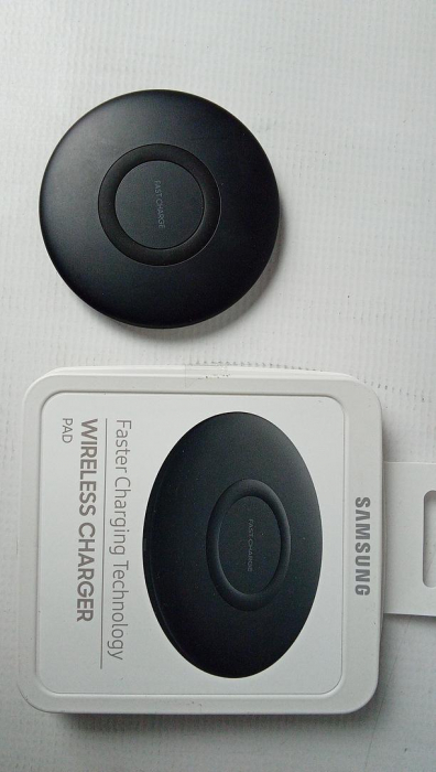 Încărcător Wireless Fast Charging Samsung Slim Pad, negru [2]