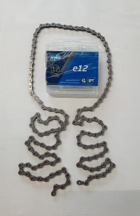 Lant bicicleta KMC e12EPT, 12 Viteze, 130 zale, 1/2 inch x 11/128 inch (1.27 cm x 28/325 cm) [2]