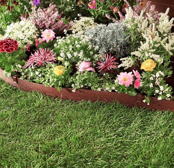 Margine pentru gazon Amazon Basics de 8 cm cu țepușe [7]