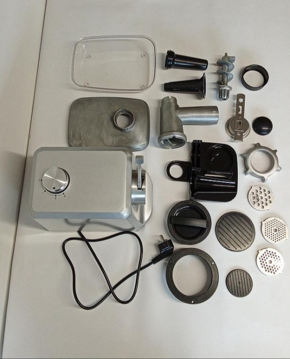 Mașină de tocat carne CASO FW 2500, motor de 2500 W, lamă durabilă din titan, Silver [2]