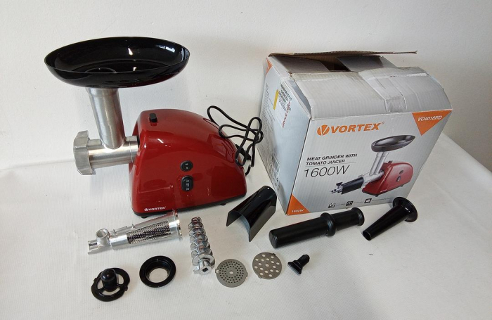 Masina de tocat carne VORTEX VO4018RD, 1kg/min, 1600W, accesoriu suc de rosii/carnati [2]