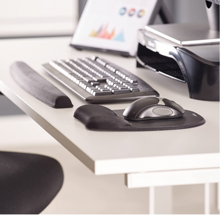 Mousepad ergonomic pentru încheietura mâinii din spumă cu memorie Fellowes 9176501, negru [4]