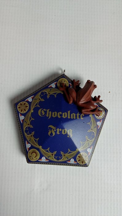 Ornament de colecție Hallmark Harry Potter Broasca de ciocolată [2]
