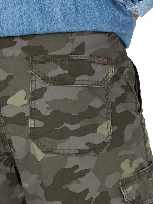 Pantaloni scurti cargo pentru barbati Lee Extreme Motion, Woodland Camo, 34W [7]