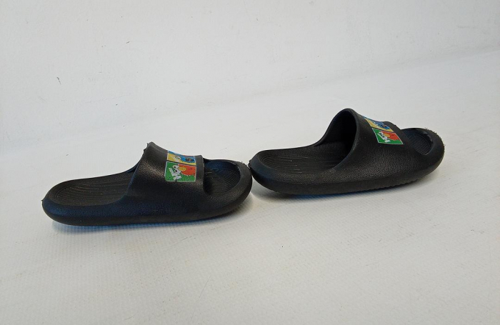 Papuci pentru copii F58 negru, model cu desene, marime 28 [3]