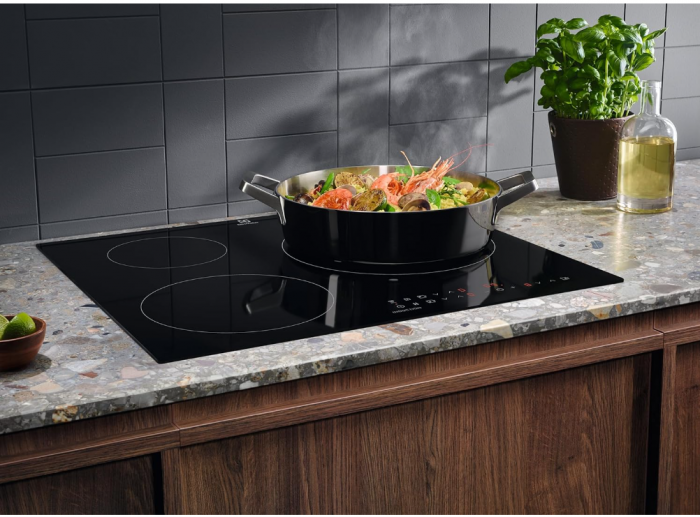 Plită cu inducție Electrolux LIT60336, 3 zone, Touch Control Negru 60cm [7]