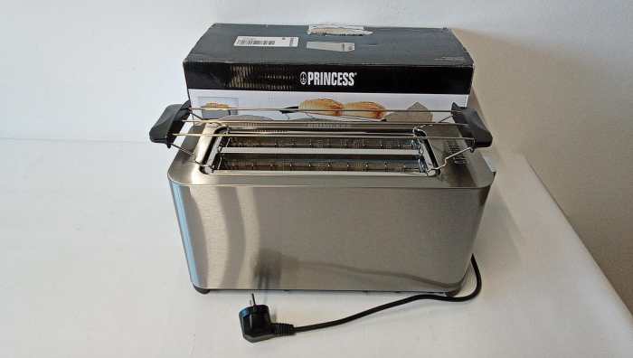 Prajitor de paine Princess, 2 fante lungi, 1400 W [2]