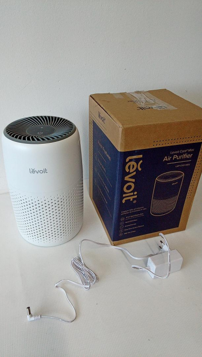 Purificator de aer LEVOIT, Filtru HEPA, cu aromoterapie, 3 viteze, 25 dB, alb [2]