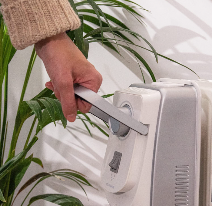 Radiator cu ulei Cecotec ReadyWarm 7000 Space 360º, 1500 W, 7 module de încălzire, 3 niveluri de putere, mâner, roți și sistem dublu de siguranță, 18 m², alb [4]