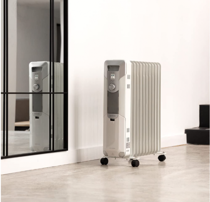 Radiator electric cu ulei Cecotec ReadyWarm 11000 Space, 2500 W, 3 nivele, roti, 25 m² [5]