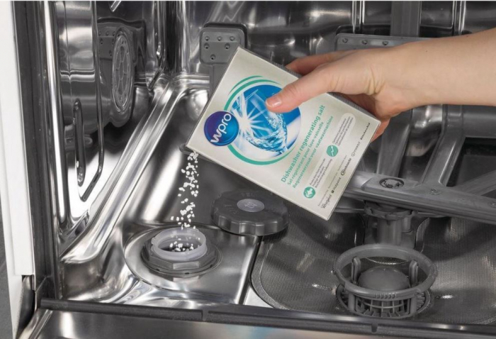 Sare de regenerare pentru masina de spalat vase, WPRO 484000008555, 1 kg [3]