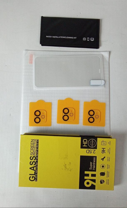 Set 1 Folie sticlă de protectie pentru ecran + 3 folii pentru camera Niphabe pentru iPhone 11 [2]