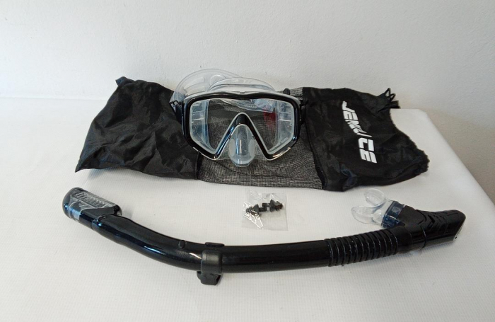 Set de scufundari pentru adulti JEMULICE, ochelari + tub snorkeling, negru [2]