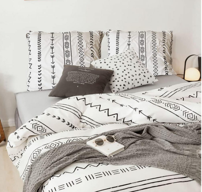 Set lenjerie de pat Gafance din 2 piese, husă de pilota 135 x 200 cm + față de pernă 80 x 80 cm [3]