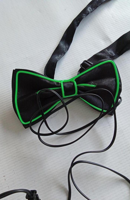 Set papion cu lumina LED si bretele Ainiv, verde [3]
