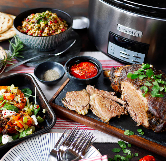 Slow cooker Crock-Pot CSC063X-01, 7.5 L, digital, vas ceramica, capac de sticla, inox [10]