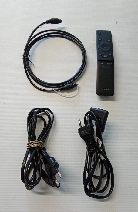 Soundbar SAMSUNG HW-T450, 2.1, 200W, Bluetooth, Subwoofer Wireless, negru [8]