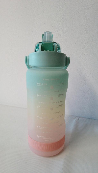 Sticlă de apă gradată LKEVREG, 2 L, fără BPA [3]