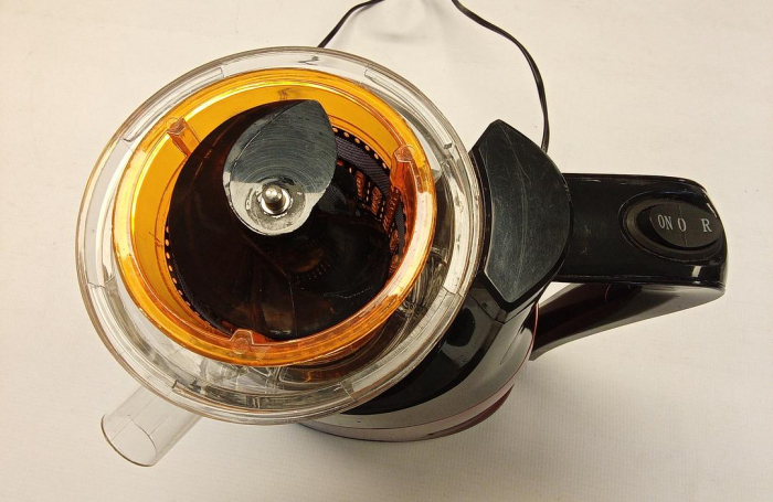 Storcator cu presare la rece MYRIA MY4048, 150W, negru-rosu [4]