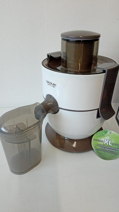 Storcator de fructe si legume Cecotec StrongTitanium 19000, 650 W (alb) [3]