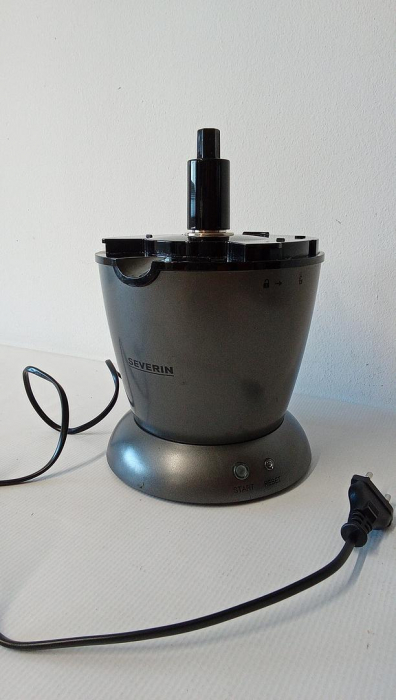 Storcator electric de citrice Severin CP 3537, 50 W, 400 mililitri, gri metalic/negru [7]