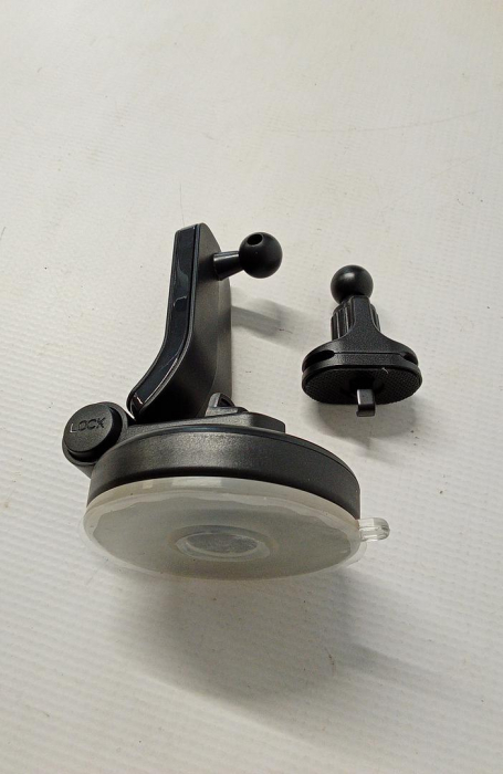 Suport auto cu incarcator pentru telefon mobil ESSAGER, cu ventuza [4]