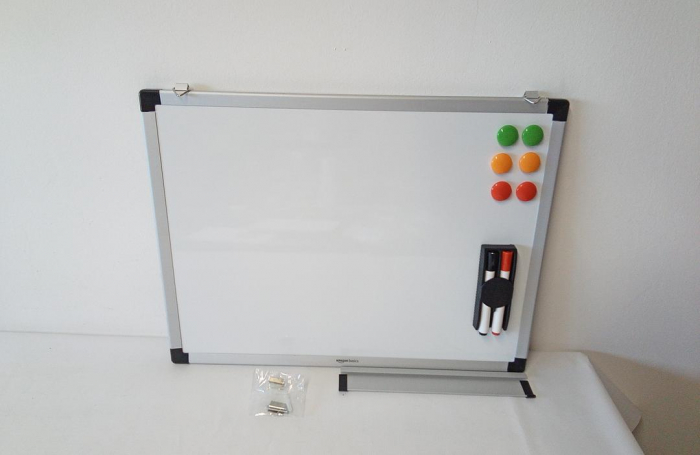 Tablă albă magnetica Amazon Basics, 60 x 45 cm (Lxl) [4]