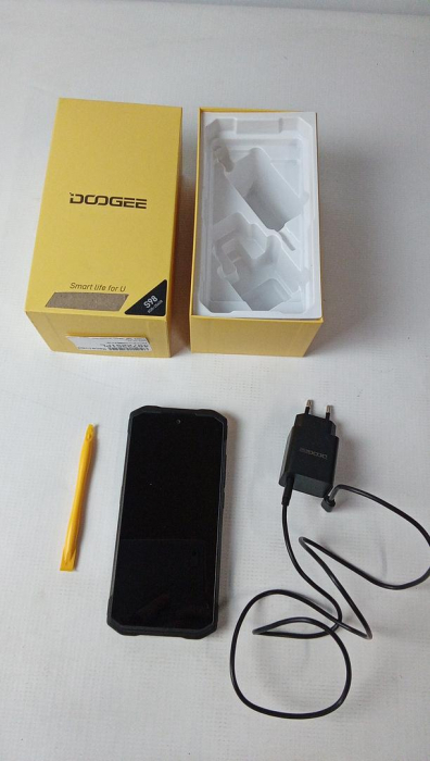 Telefon mobil Doogee S98, 4G, 6.3", 8GB RAM, 256GB ROM, Android 12, Helio G96, 6000mAh [2]
