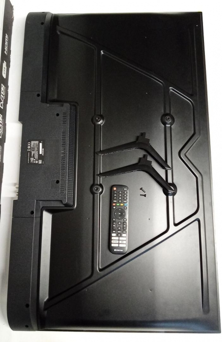 Televizor LED Smart VORTEX V43R0502VS, Ultra HD, 109cm [9]