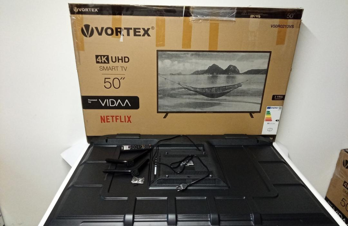 Televizor LED Smart VORTEX V50R0213VS, Ultra HD 4K, 123cm [6]